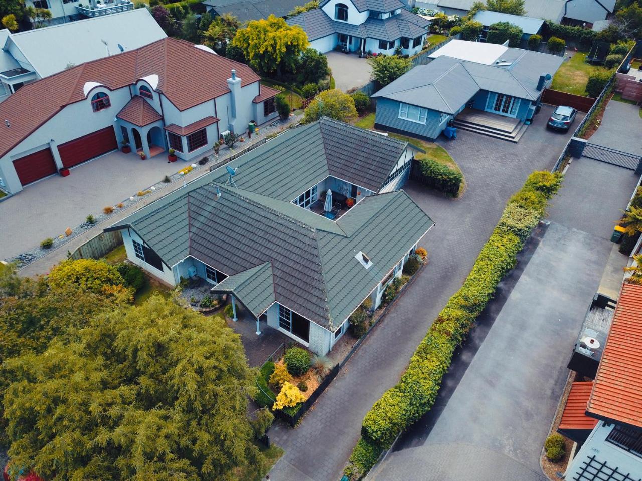 Tui House Villa Taupo Bagian luar foto
